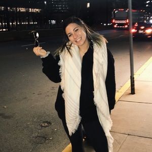 Meet your Posher, Jenna